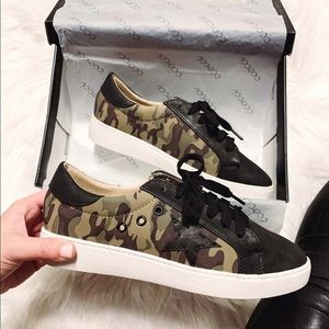 CCOCCI Camo Shoes